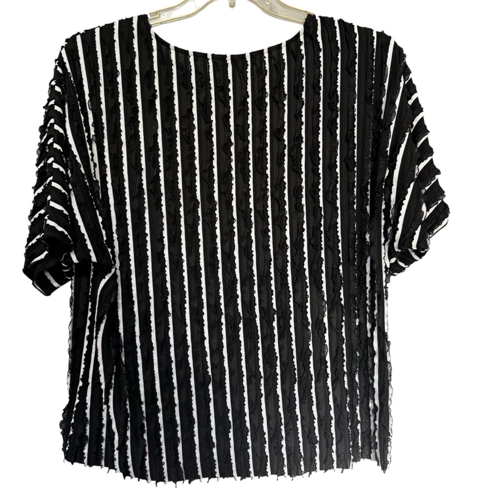 Ashley Stewart Black and White Textured Stripe Blouse, Size 14/16